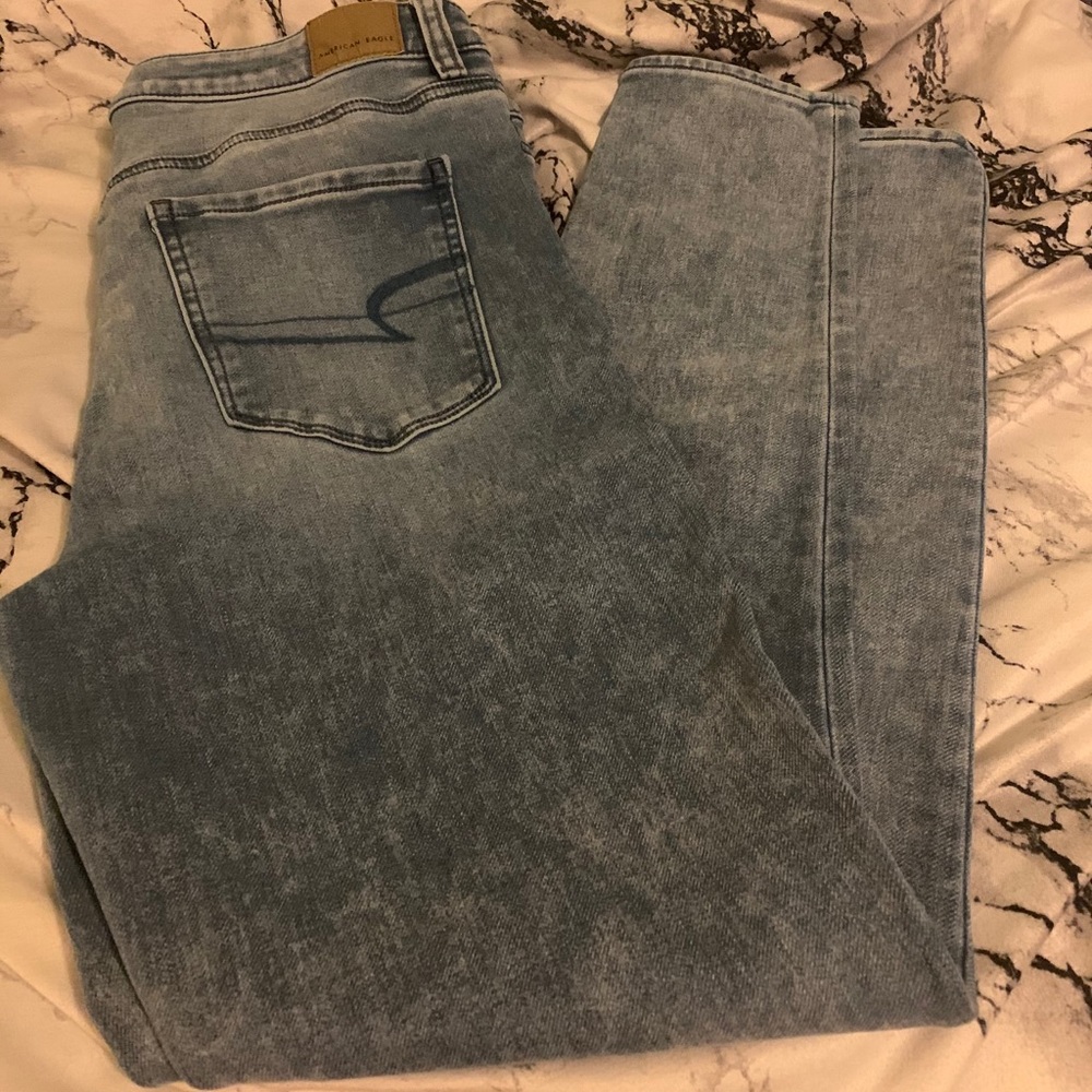 American Eagle Super Hi-Rise Jeggings